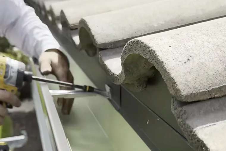 Installation de gouttières à Creil